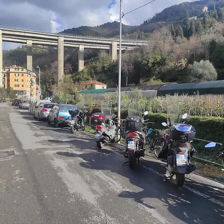 Casa de hóspedes Privata Nell'appartamento In Zona Residenziale Con 2 Piscine Rapallo