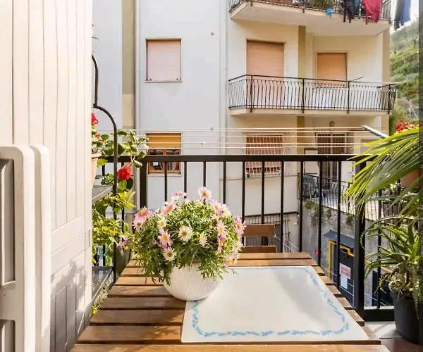 Privata Nell'appartamento In Zona Residenziale Con 2 Piscine Casa de hóspedes