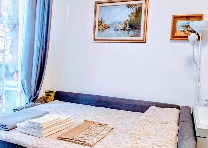 Privata Nell'appartamento In Zona Residenziale Con 2 Piscine Casa de hóspedes
