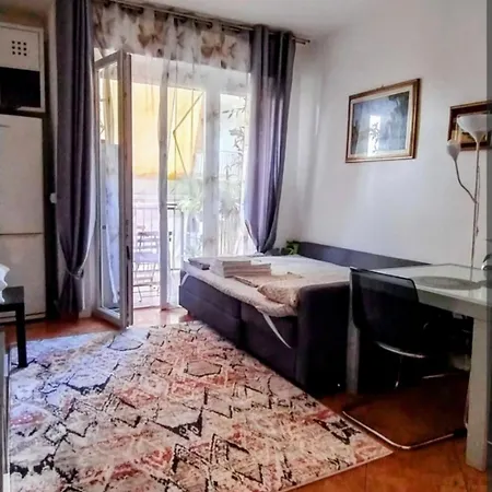 Guest house Privata Nell'appartamento In Zona Residenziale Con 2 Piscine *