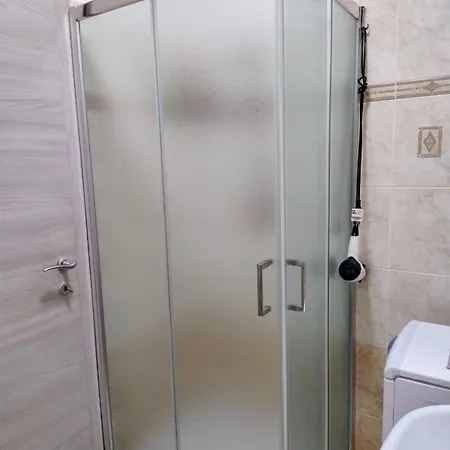 Privata Nell'appartamento In Zona Residenziale Con 2 Piscine ראפאלו