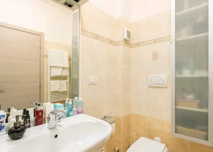 Privata Nell'appartamento In Zona Residenziale Con 2 Piscine Vendégház *