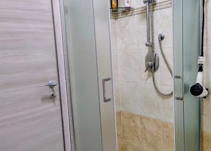 Privata Nell'appartamento In Zona Residenziale Con 2 Piscine Vendégház Rapallo